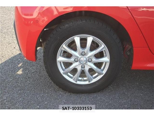Toyota YARIS 2020-07 8133198-18