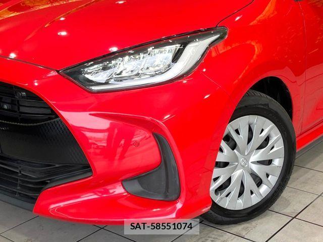 Toyota YARIS 2021-07 8133190-11