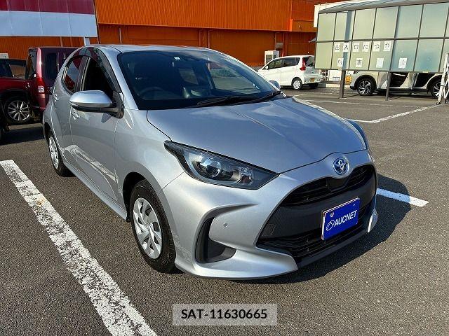 Toyota YARIS 2023-06 8133199-4