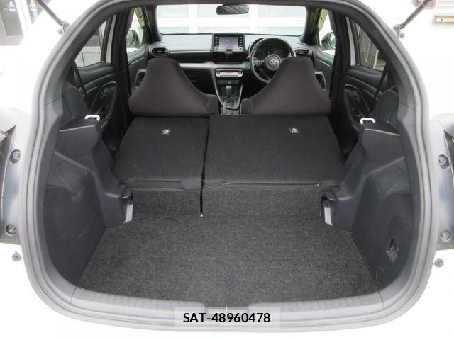 Toyota YARIS 2021-05 8133197-29