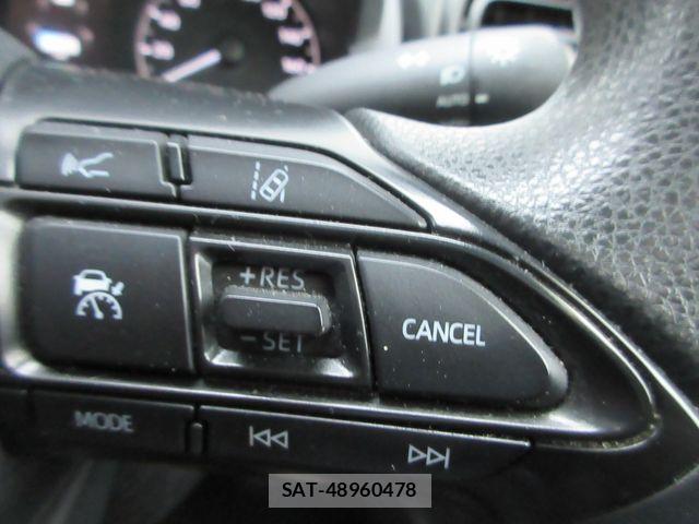 Toyota YARIS 2021-05 8133197-5