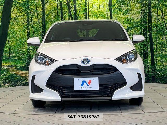 Toyota YARIS 2023-07 8133191-13