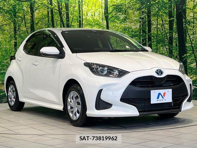 Toyota YARIS 2023-07 8133191-15