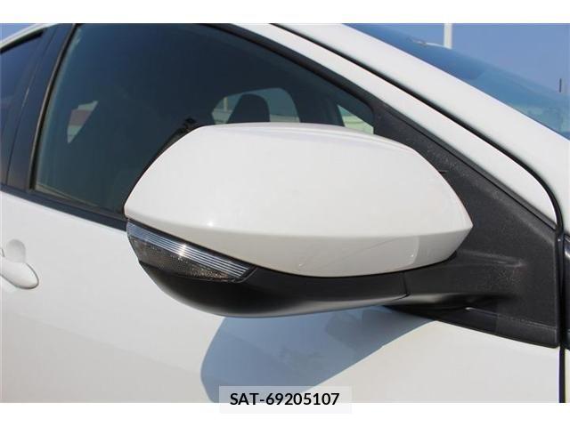 Toyota YARIS 2022-07 8147103-16