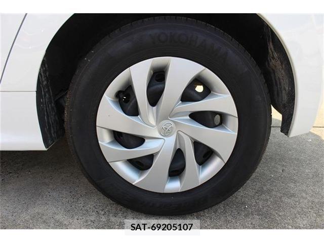 Toyota YARIS 2022-07 8147103-23