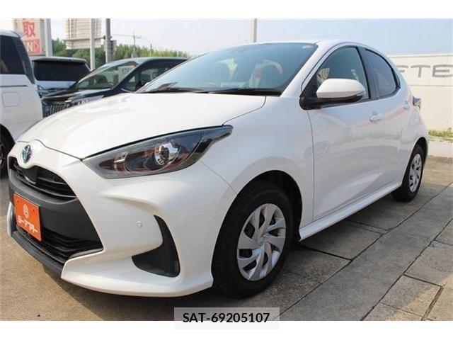 Toyota YARIS 2022-07 8147103-8