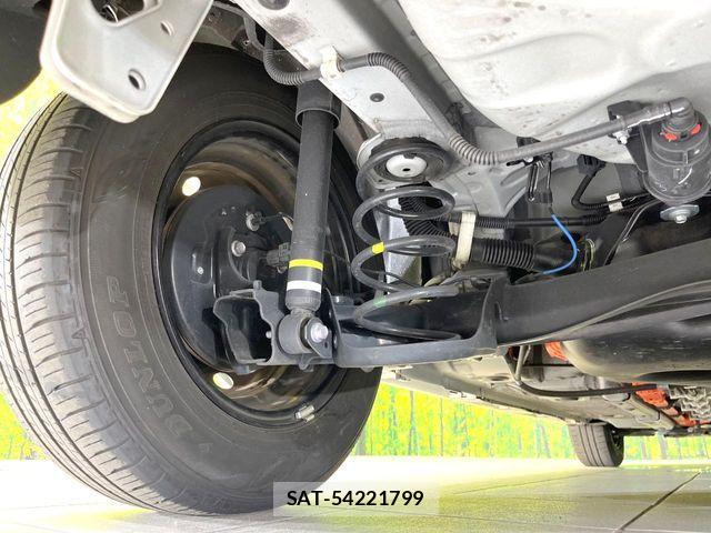 Toyota YARIS 2023-07 8147100-19