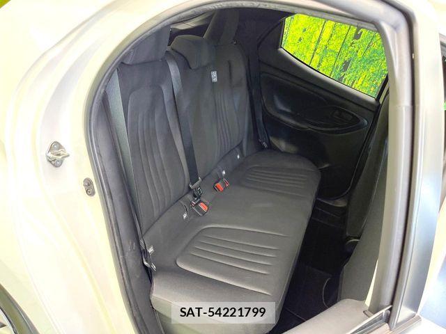 Toyota YARIS 2023-07 8147100-8