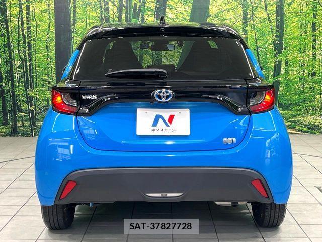 Toyota YARIS 2022-01 8147099-14