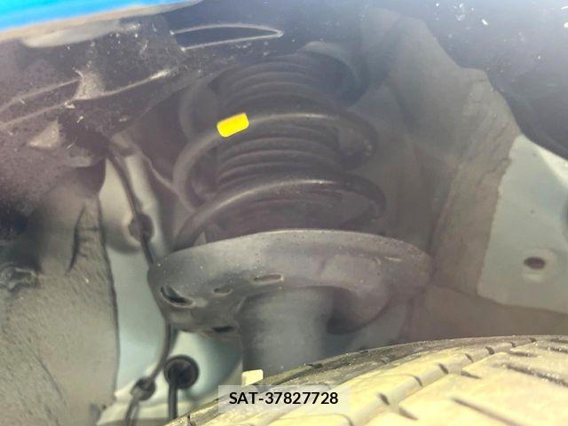Toyota YARIS 2022-01 8147099-19