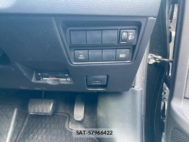 Toyota YARIS 2020-04 8159600-14