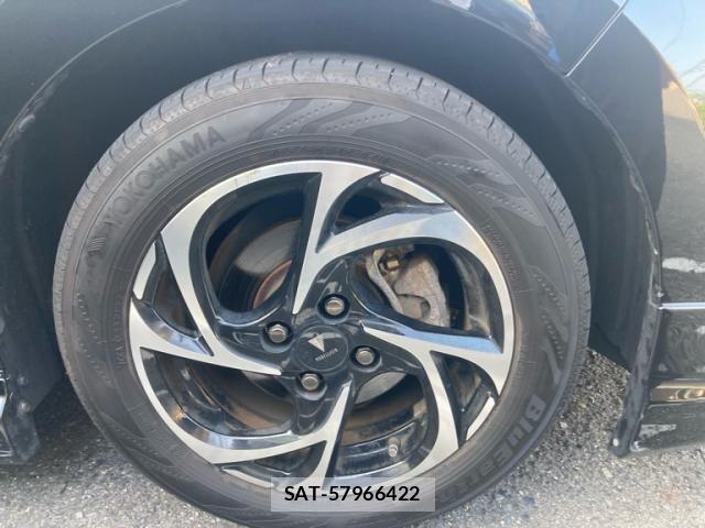Toyota YARIS 2020-04 8159600-6