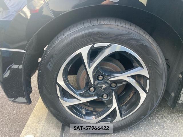 Toyota YARIS 2020-04 8159600-7