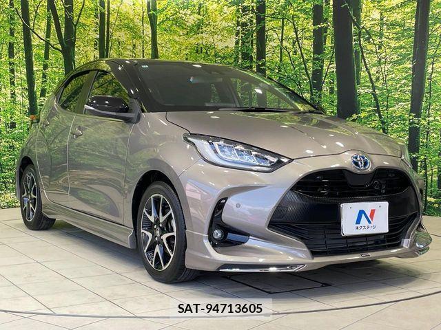 Toyota YARIS 2020-12 8159599-14