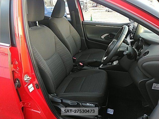 Toyota YARIS 2020-05 8211213-9