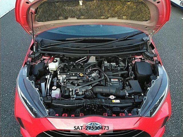 Toyota YARIS 2020-05 8211213-14