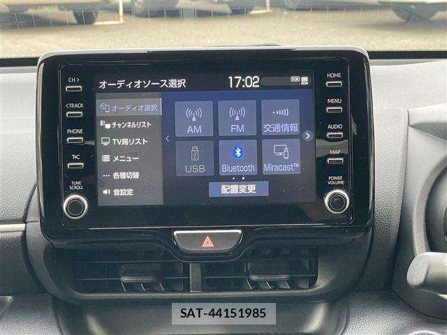 Toyota YARIS 2022-01 8211211-23