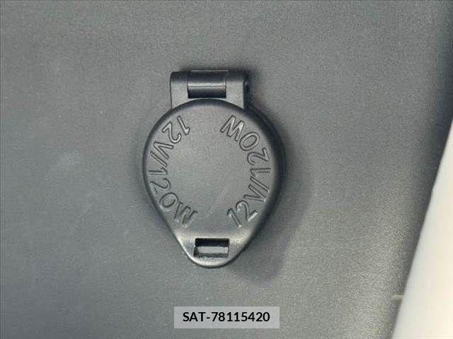 Toyota YARIS 2021-11 8211212-27