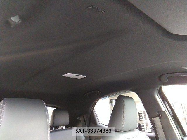 Toyota YARIS 2025-03 8211209-23