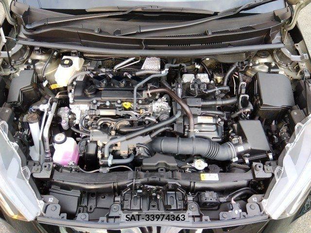 Toyota YARIS 2025-03 8211209-26