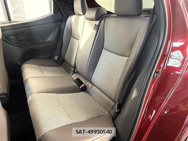 Toyota YARIS 2020-08 8232568-13