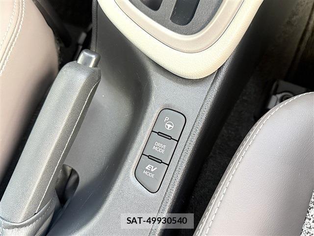 Toyota YARIS 2020-08 8232568-15