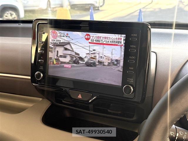 Toyota YARIS 2020-08 8232568-18