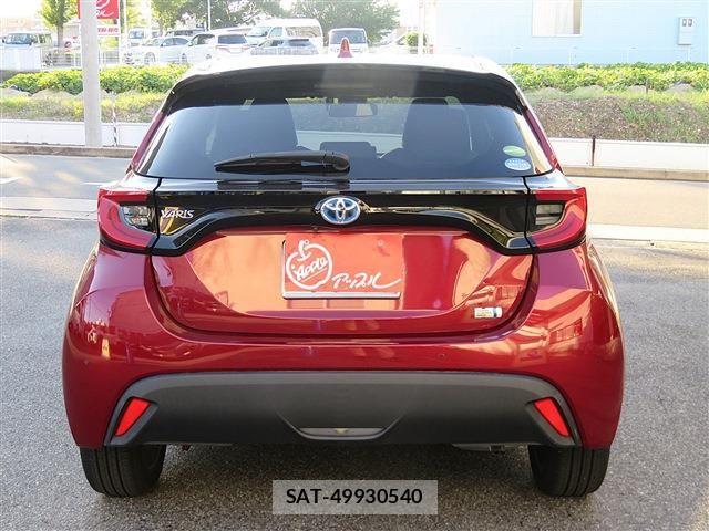 Toyota YARIS 2020-08 8232568-3