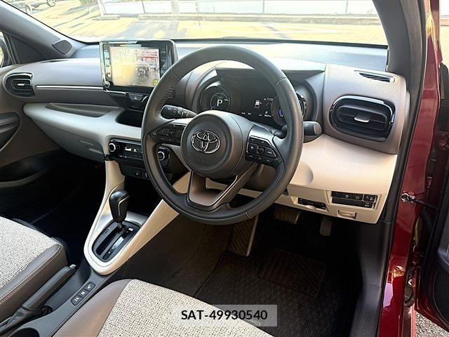 Toyota YARIS 2020-08 8232568-7
