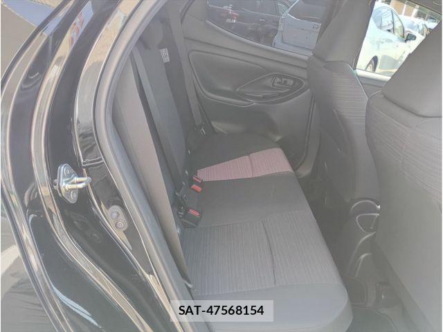 Toyota YARIS 2023-11 8232569-13