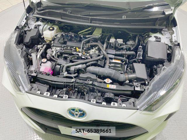 Toyota YARIS 2023-07 8232570-18