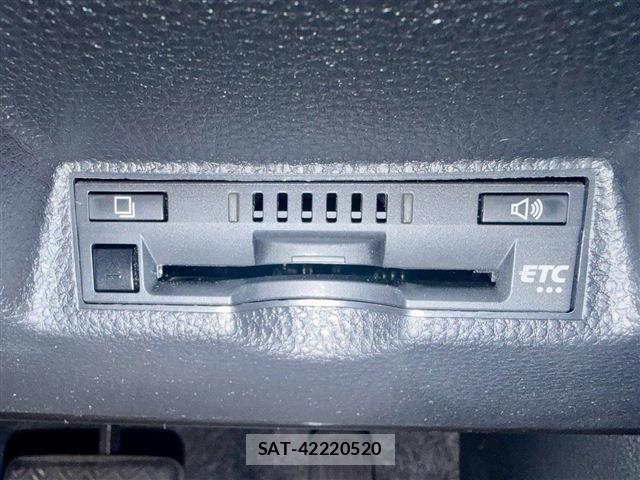 Toyota YARIS 2023-07 8247291-9