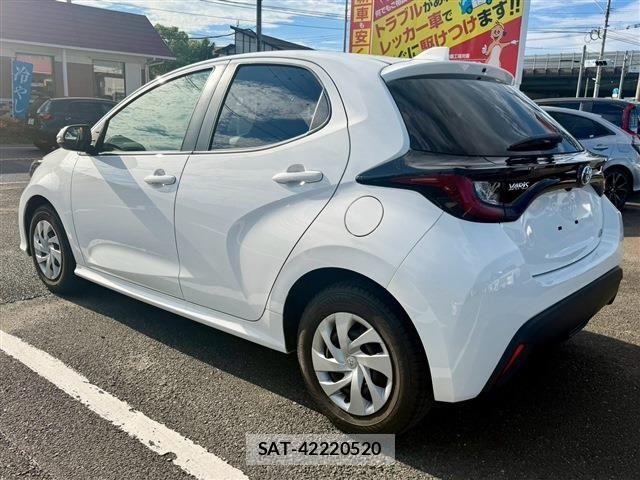 Toyota YARIS 2023-07 8247291-26
