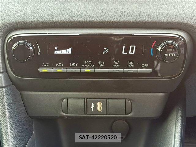 Toyota YARIS 2023-07 8247291-6