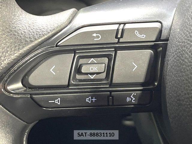 Toyota YARIS 2023-07 8247290-6