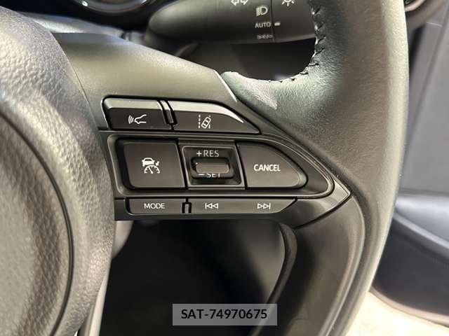 Toyota YARIS 2020-02 8247289-12