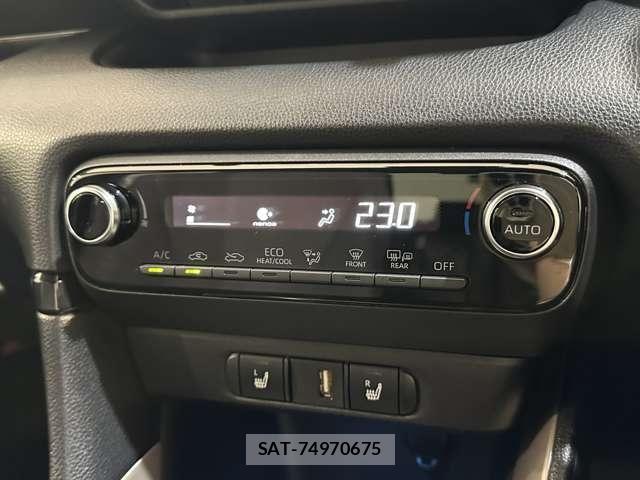 Toyota YARIS 2020-02 8247289-25