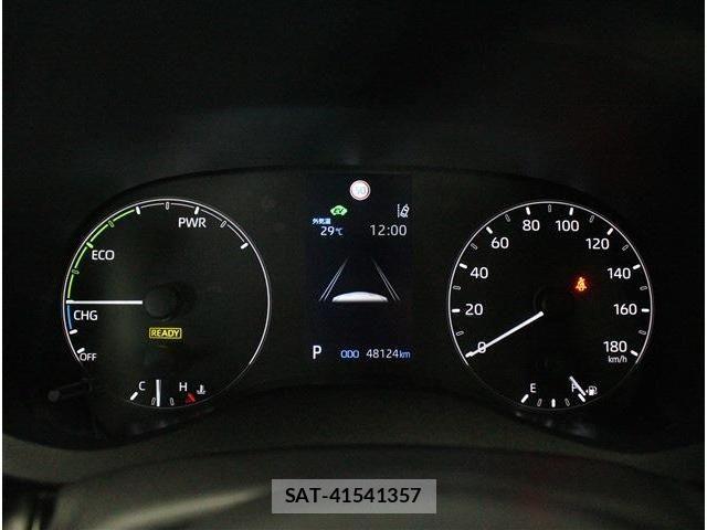 Toyota YARIS 2024-02 8247293-13
