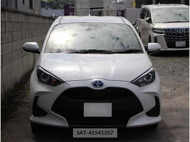 Toyota YARIS 2024-02 8247293-4