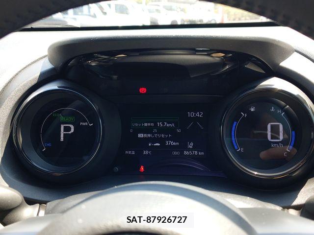 Toyota YARIS 2021-12 8247292-15