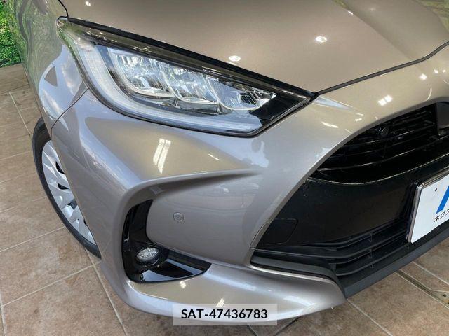 Toyota YARIS 2020-03 8247288-11
