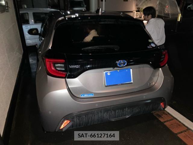 Toyota YARIS 2020-03 8247294-1