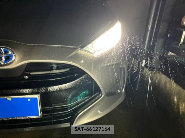 Toyota YARIS 2020-03 8247294-3