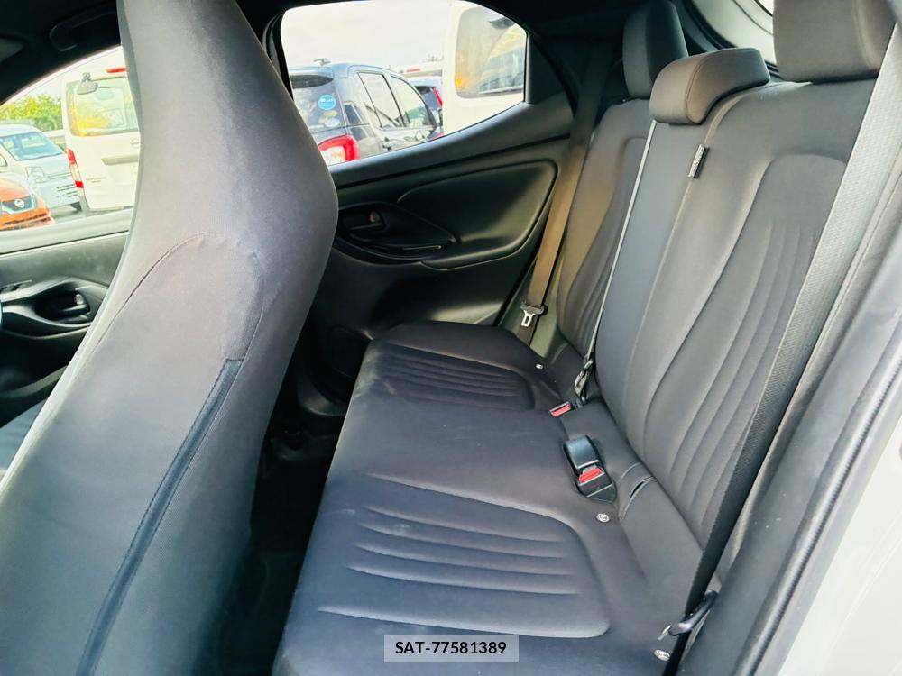 Toyota YARIS 2022-07 8226315-9