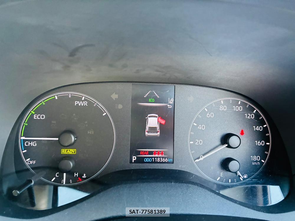 Toyota YARIS 2022-07 8226315-15