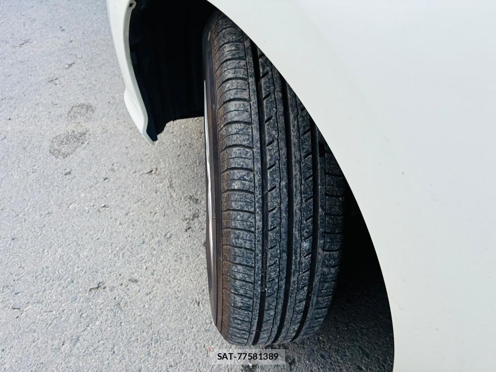 Toyota YARIS 2022-07 8226315-30