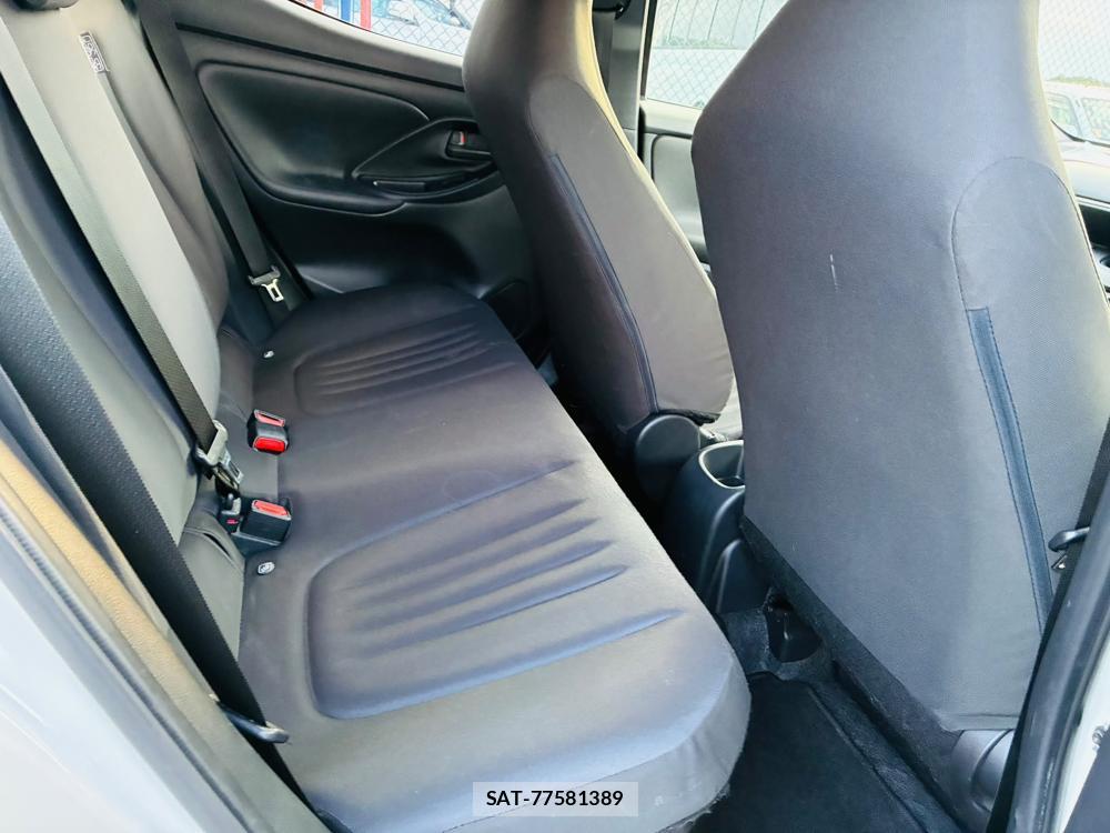 Toyota YARIS 2022-07 8226315-8