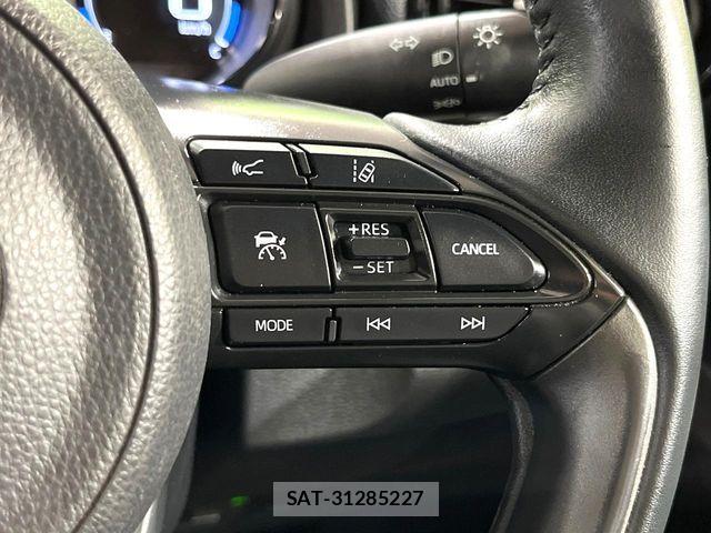 Toyota YARIS 2021-05 8318337-6
