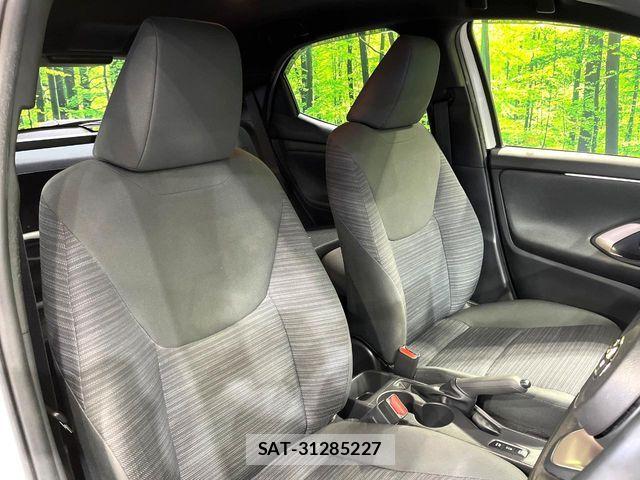 Toyota YARIS 2021-05 8318337-7