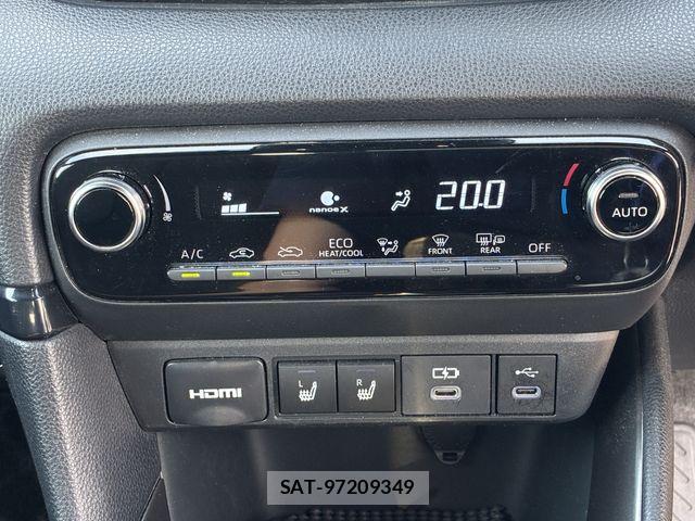 Toyota YARIS 2024-02 8318338-24